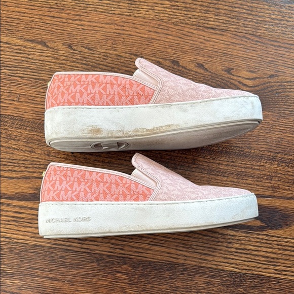 MICHAEL Michael Kors Women’s 8.5 Pink and White Sneakers with Elastic Panels - Picture 4 of 9